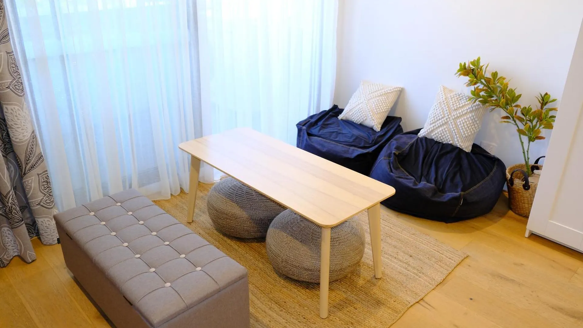 Cbd Japanese Retreat 2Br 1P Brekky Wifi Netflix Apartment Canberra Australia