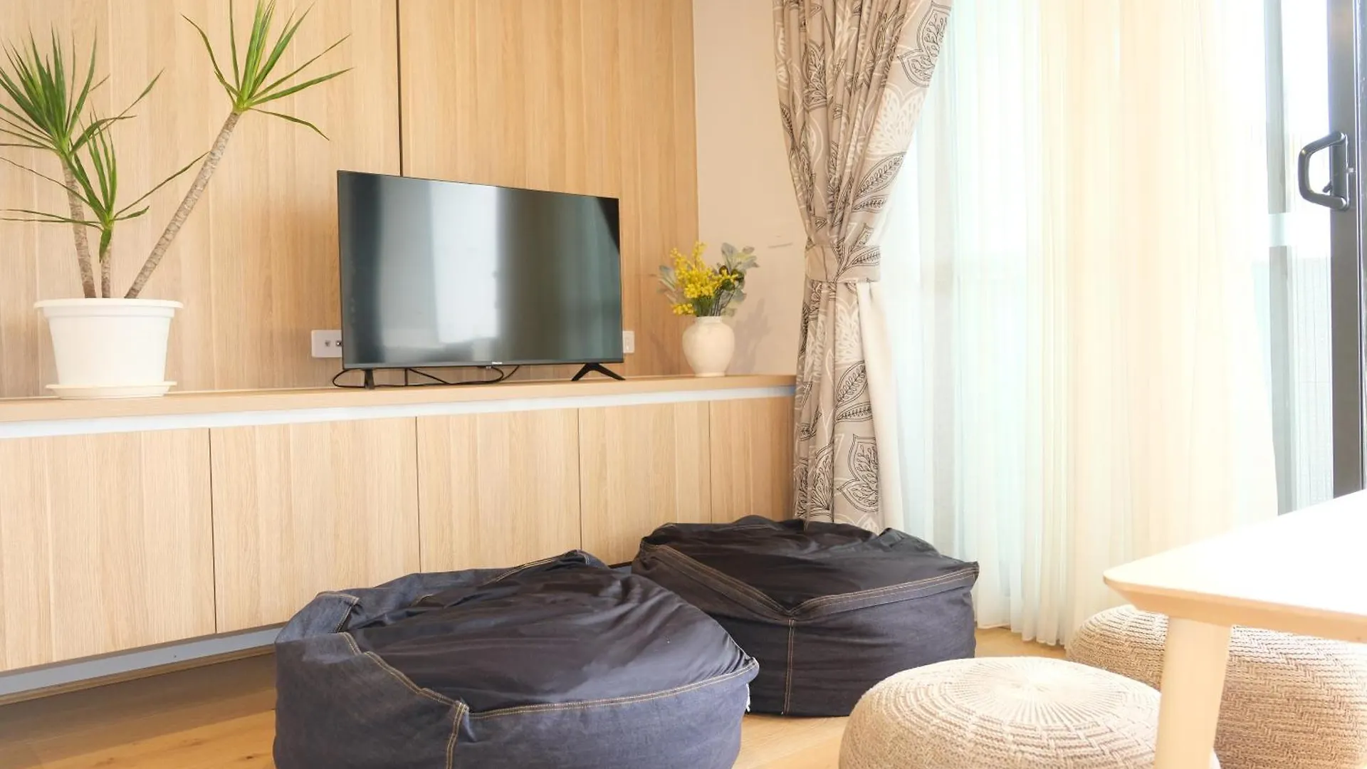 Cbd Japanese Retreat 2Br 1P Brekky Wifi Netflix Apartment Canberra 0*,  Australia